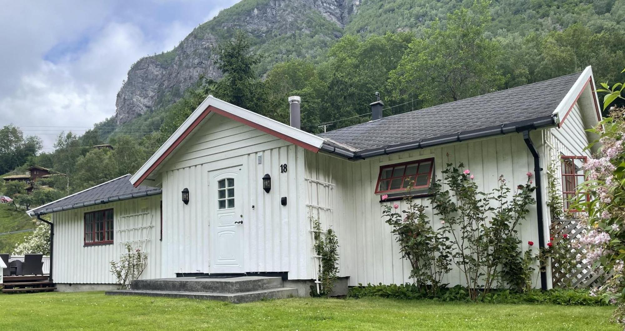 Dalhus - House In The Valley Norddal Extérieur photo